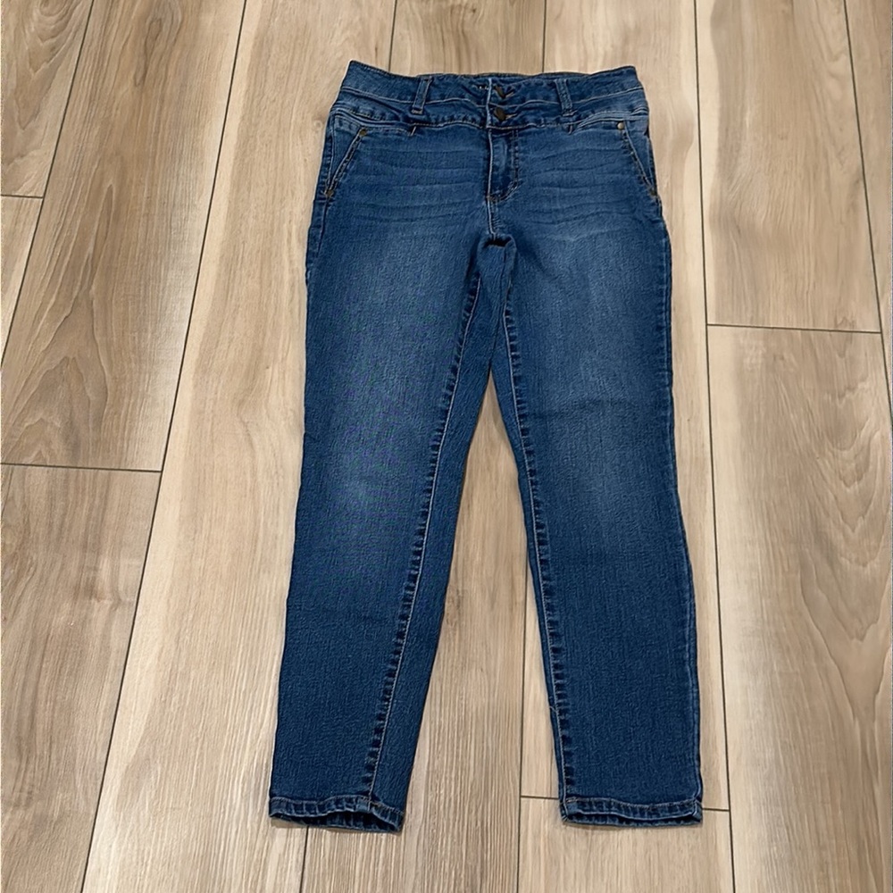 EUC Women’s d.jeans Brand Size 6 Stretch Denim Jeans Skinny Style